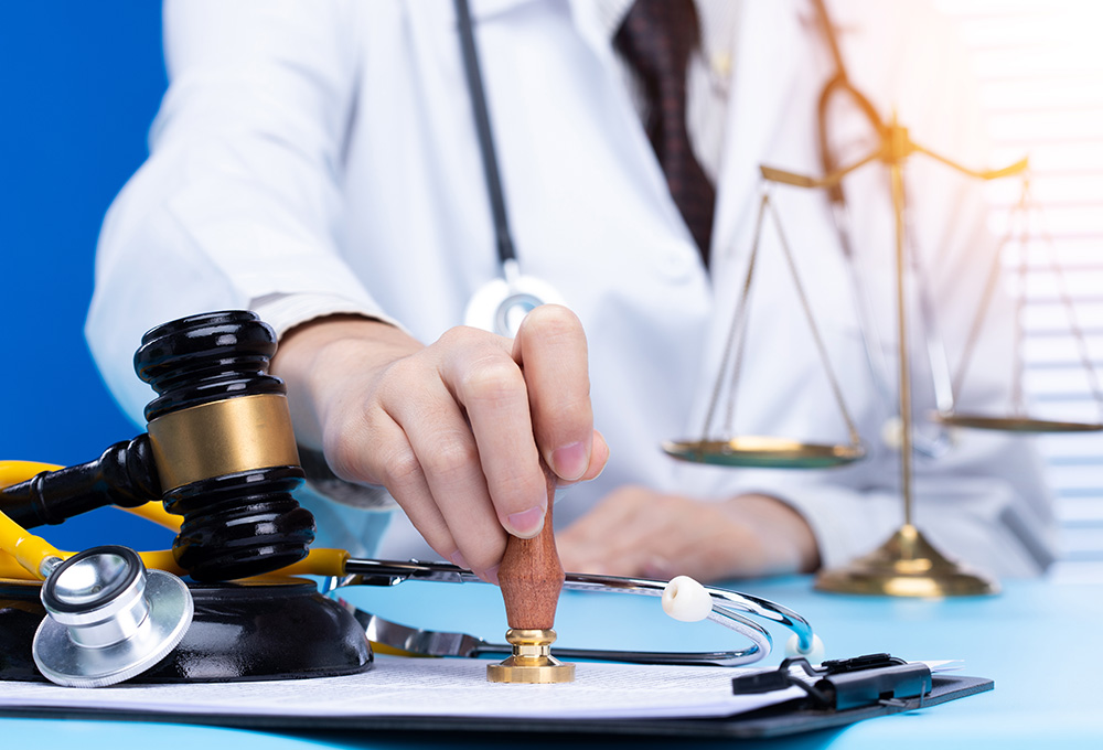 Ruolo del medico legale - Risarcimento danni per malasanità e negligenza medica
